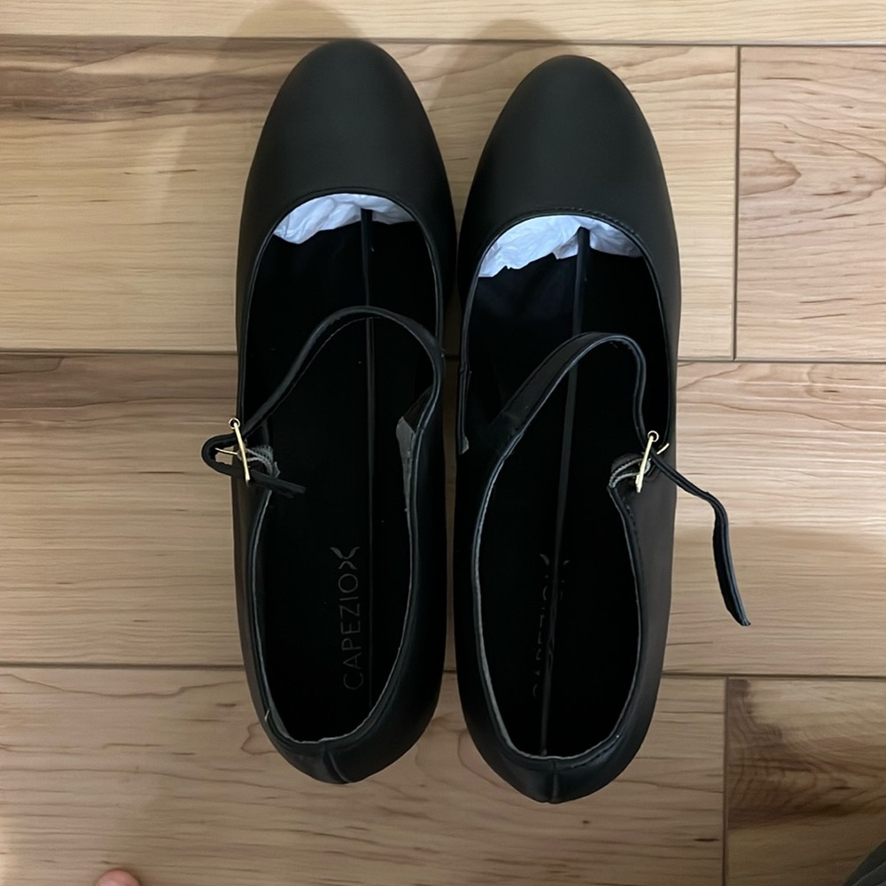 Capezio Manhattan Extreme Tap Heels